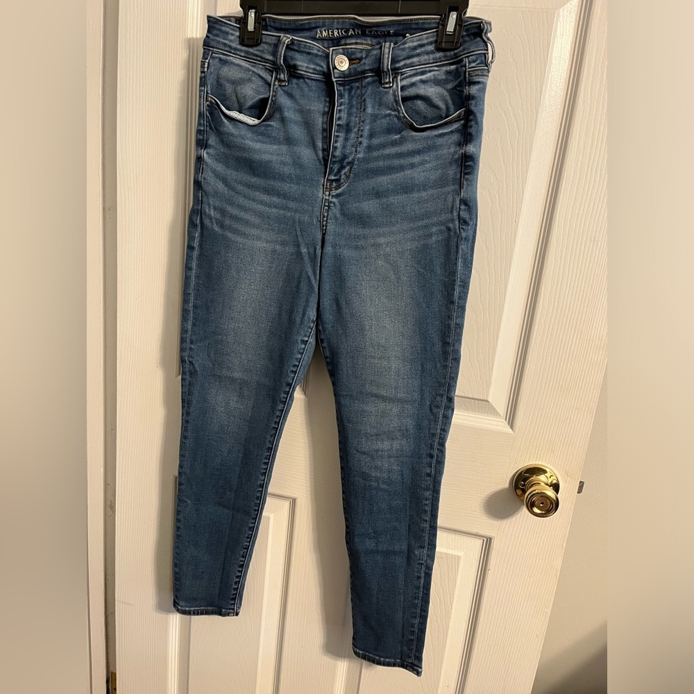 American Eagle Hi-Rise Jegging